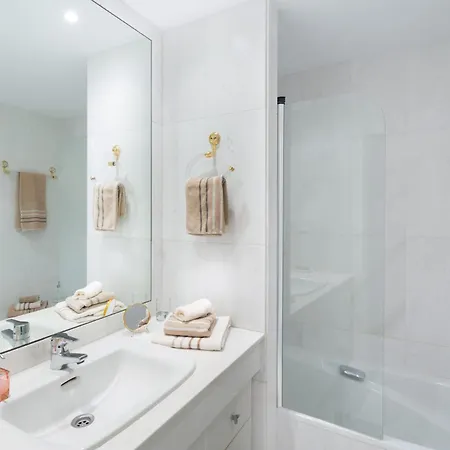 Apartment Luxury 5* 3 Beds In Playas Del Duque, Puerto Banus Marbella