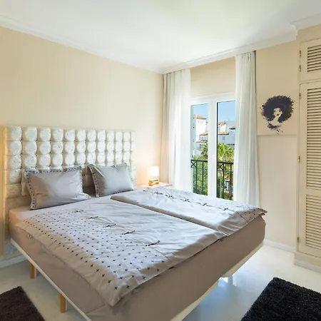 Luxury 5* 3 Beds In Playas Del Duque, Puerto Banus * Marbella